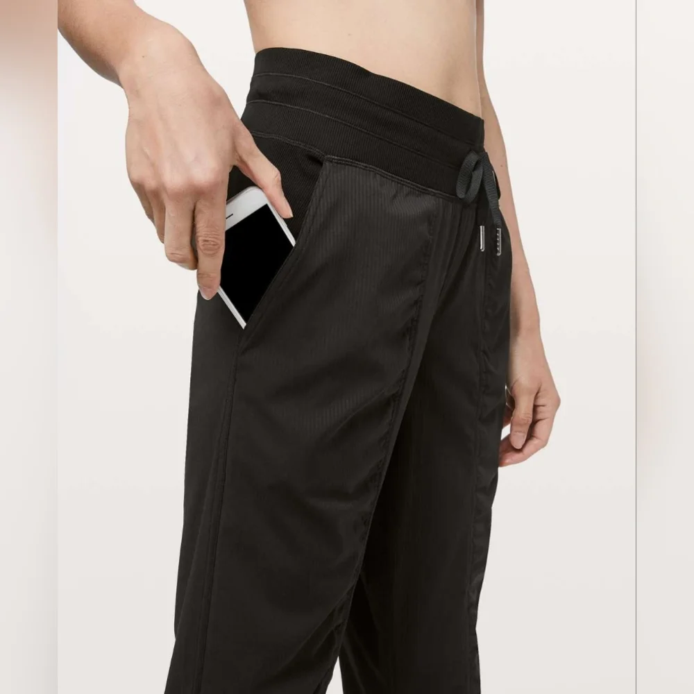 lululemon athletica easy comfortable